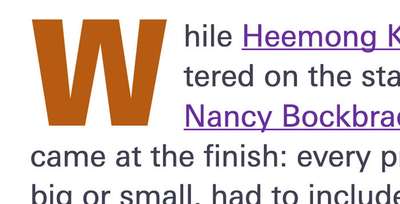 Closeup of the first paragraph of the article with a large initial capital letter